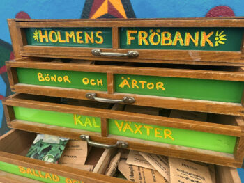 Holmens fröbank har öppnat!